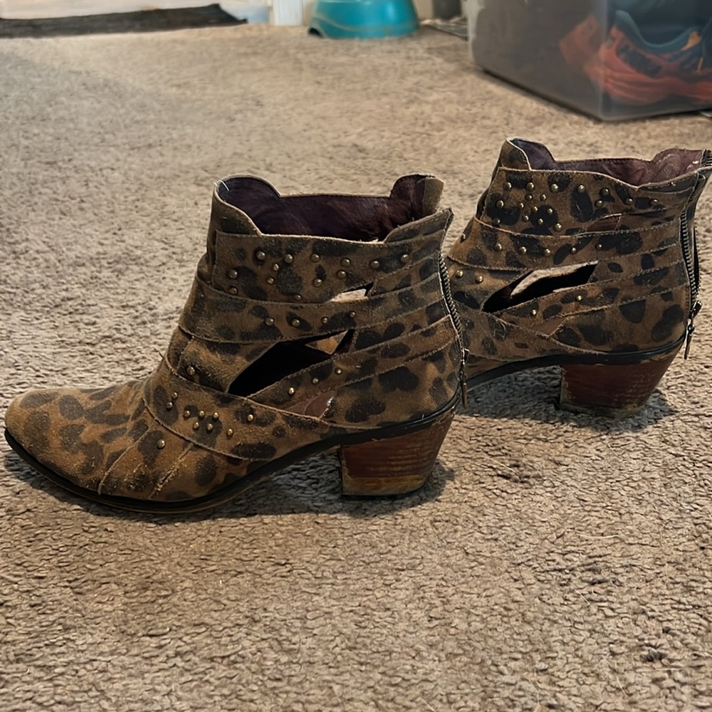 Leopard LB booties - Picture 3 of 9